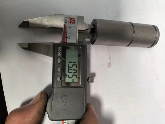 সময় সাশ্রয় গ্যালভানাইজড বার স্প্লাইস দ্রুত ইনস্টলেশন ল্যাপ স্প্লাইসিং নির্মূলকারী